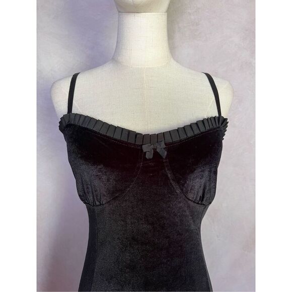 Black Velvet Slip Style Dress - Picture 2 of 5